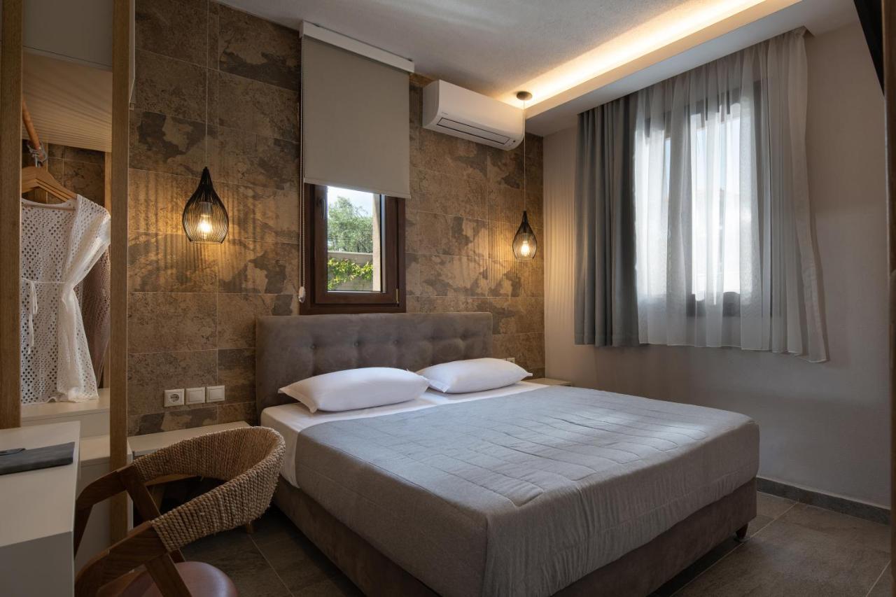 Villa Naiada Nikiti  Bagian luar foto